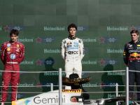 开云体育官方网站-包含雷诺车队轻取红牛车队，勒克莱尔刷新纪录的词条