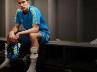 开云APP-南美狂飙与北欧坚冰的对决，巴尔韦德生死时刻接管西决战场