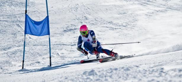 开云体育APP下载-赛道风云，红牛横扫梅奔，诺里斯点燃赛场激情