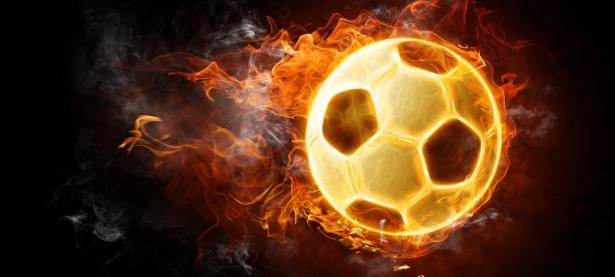 开云体育官网-赛道上的中国闪电，周冠宇驾驶阿斯顿马丁绝杀迈凯伦点燃赛场