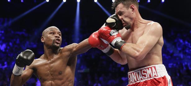 开云官方app入口-莱万一剑封喉，中国男篮险胜法国背后的战术博弈与精神密码