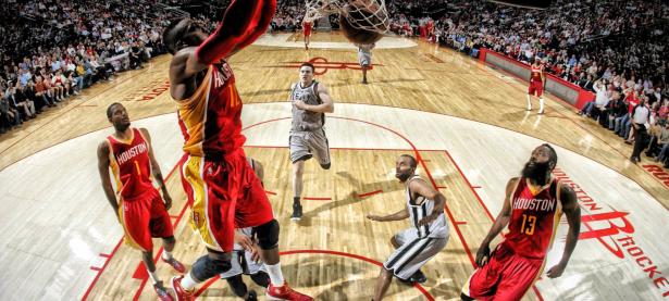 开云足球直播-马德里竞技完胜墨西哥，阿圭罗惊艳四座，一场跨越洲际的战术盛宴