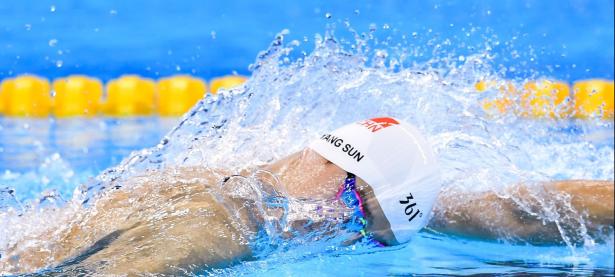 开云足球直播-绝杀与统治，印尼新星的冷箭与辛杜的女王加冕