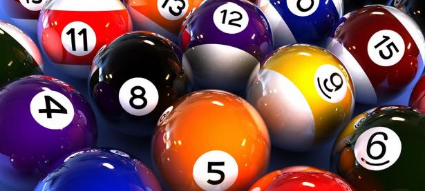 开云体育app-维斯塔潘高光闪耀，索伯车队轻取雷诺车队背后的策略博弈