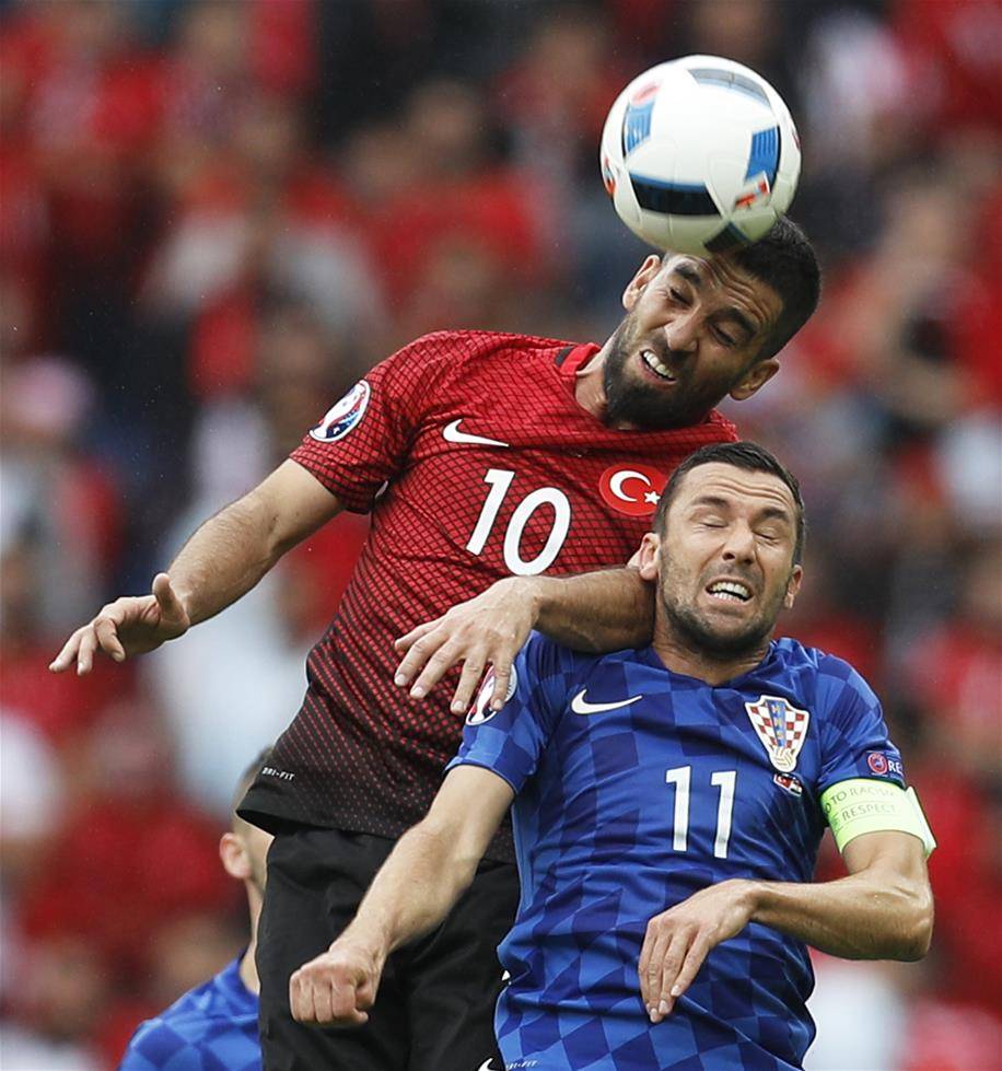 土耳其与荷兰对阵：欧预赛五连胜对决