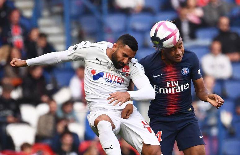 亚眠主场遭遇惨败,遗憾止步三连败的简单介绍 亚眠主场遭遇惨败,遗憾止步三连败的简单介绍