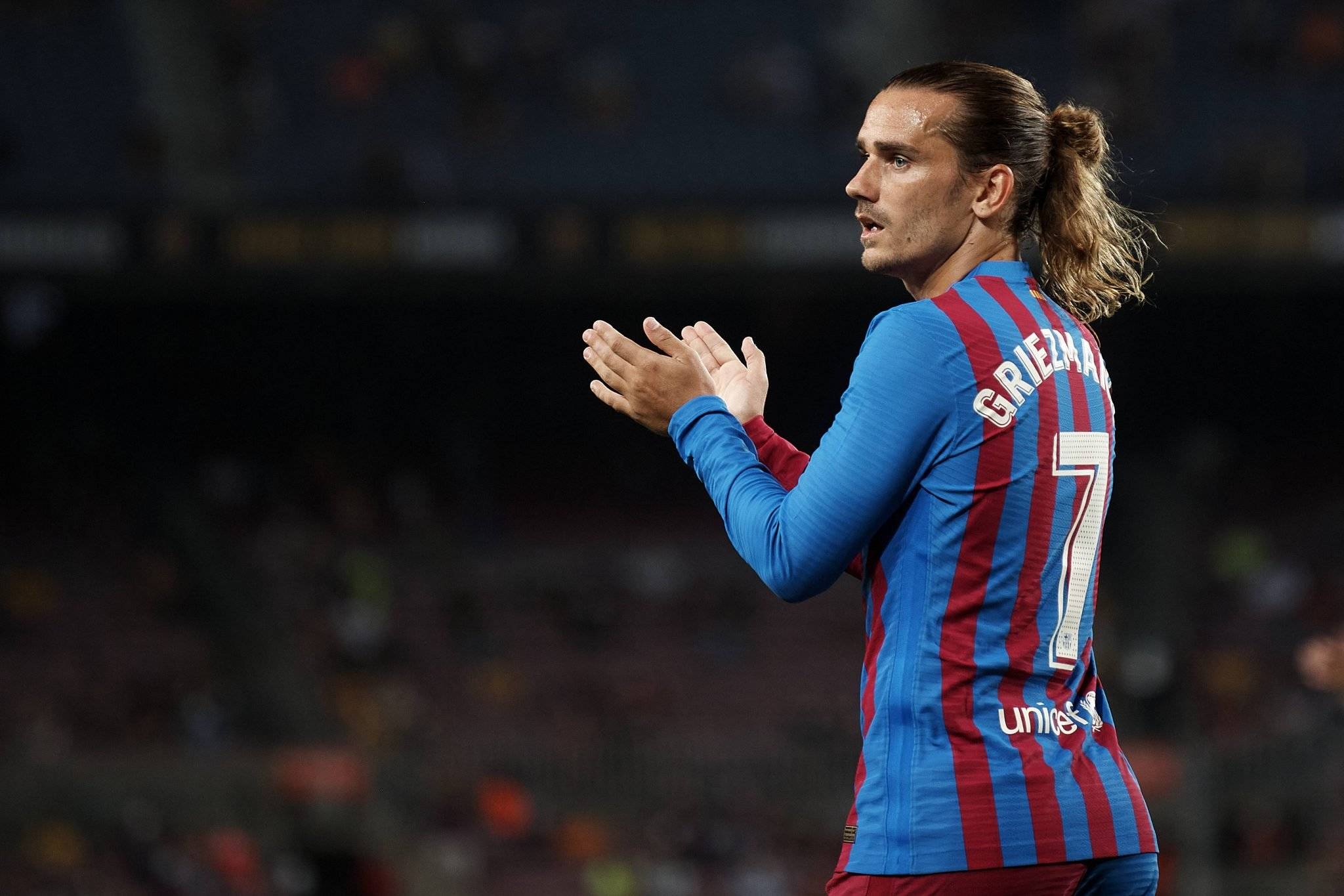 关于格列兹曼上演绝杀,巴萨逆转获胜的信息 关于格列兹曼上演绝杀,巴萨逆转获胜的信息