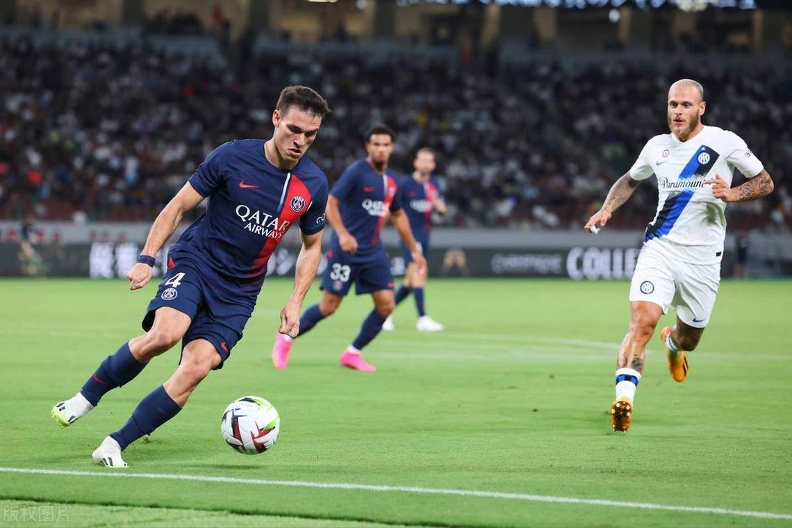里昂战胜巴黎FC，取得重要胜利