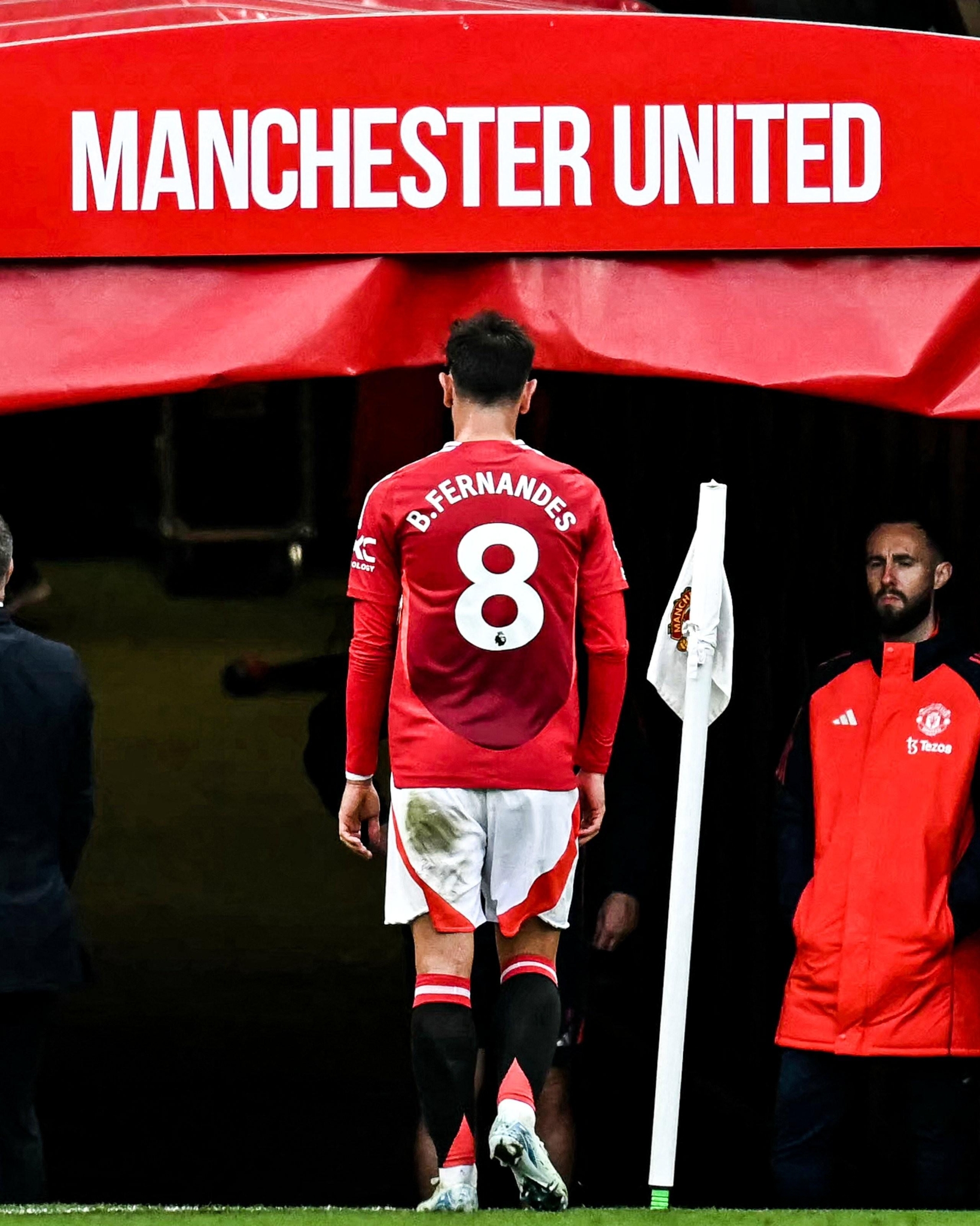 法国轻取拜仁,布鲁诺·费尔南德斯高光表现的简单介绍 法国轻取拜仁,布鲁诺·费尔南德斯高光表现的简单介绍