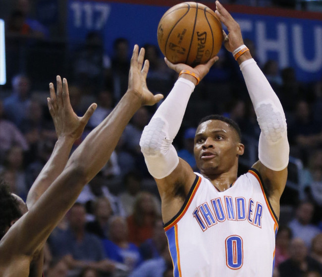 开拓者客场惜败，拉塞尔·威斯布鲁克28分7篮板6助攻的简单介绍