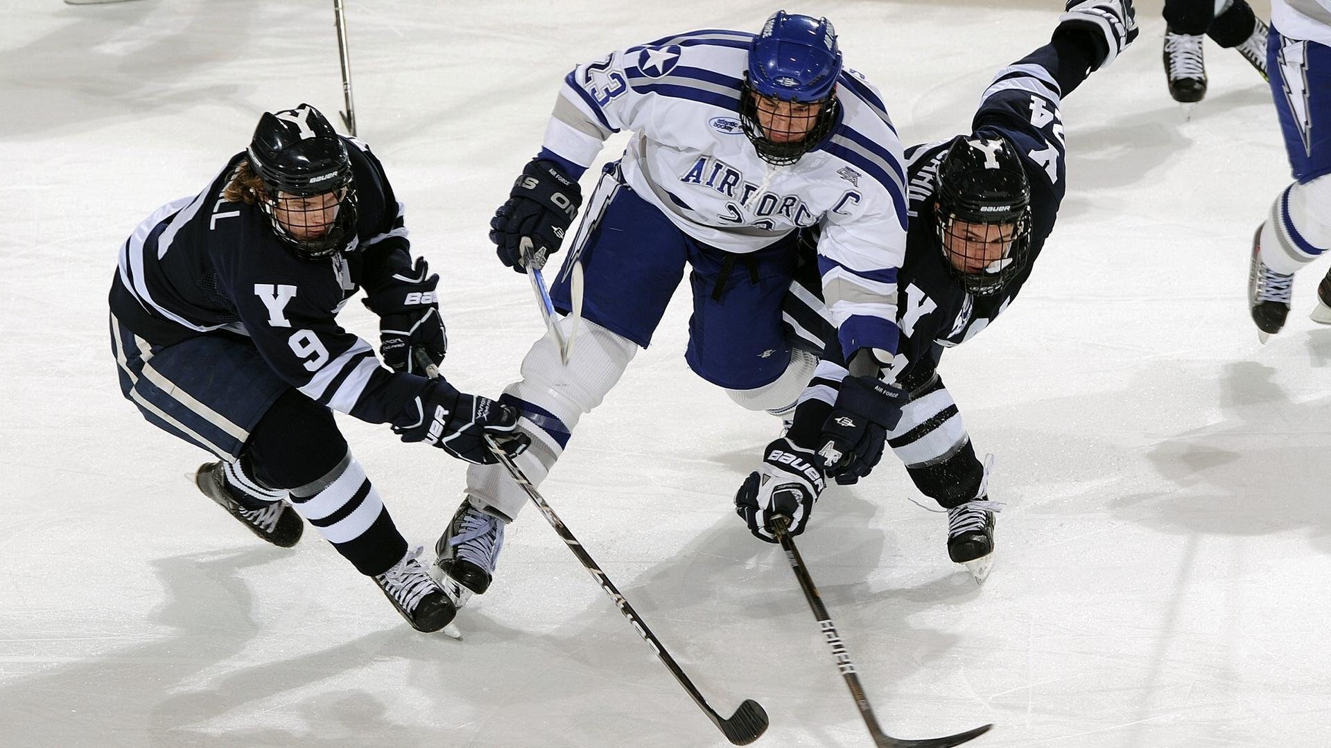 杰伦·格林存在感拉满,魔术封锁鹈鹕,一场攻防两端的个人秀与团队胜利